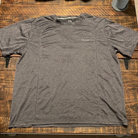 Reebok Other - Reebok - Sports T-Shirt - Size: XL